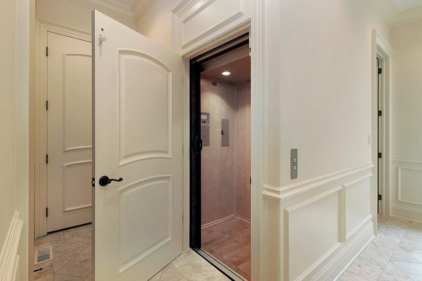 The five benefits of installing a home lift